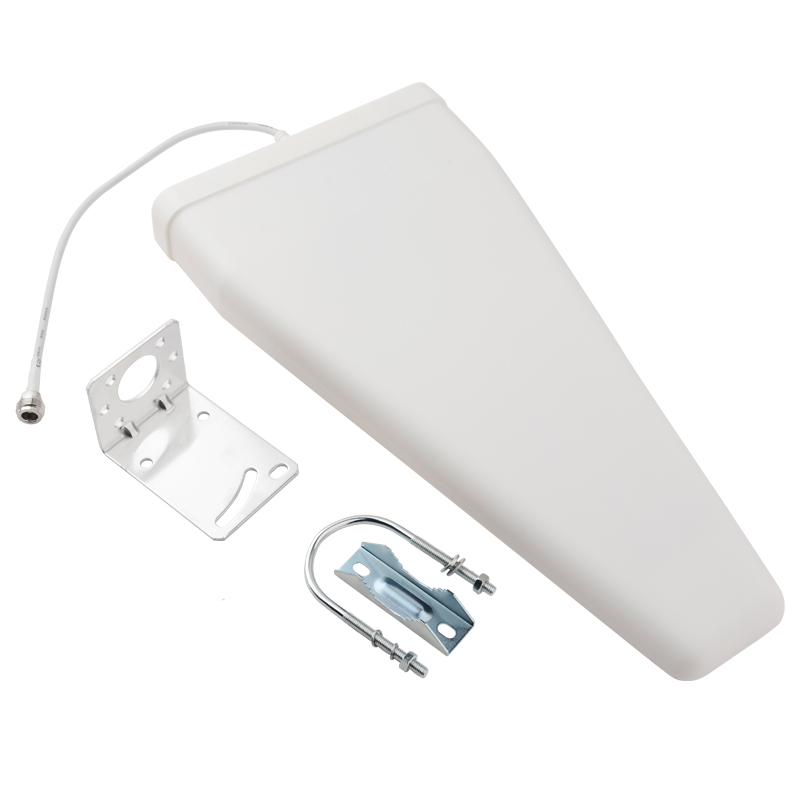  熊口镇对数周期天线定向接收发射700-3700MHz